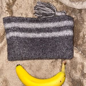 Alpaca fiber zipper pouch